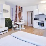 Garden Towers דירה פראג