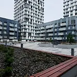 Garden Towers דירה