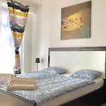 Garden Towers דירה *