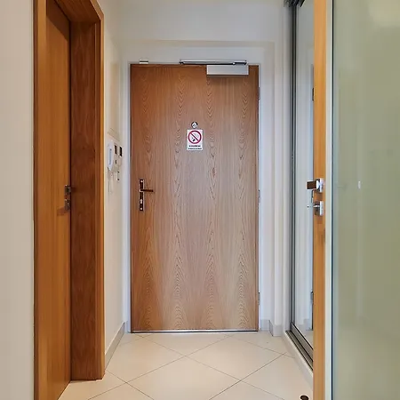 Garden Towers Apartment Prag