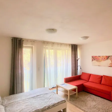 Apartment Garden Towers Prag
