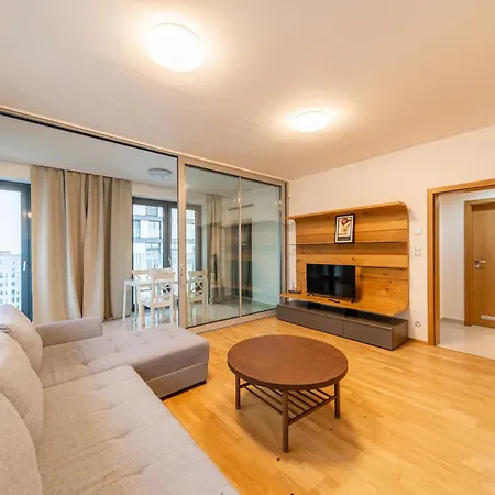 Garden Towers Apartman *
